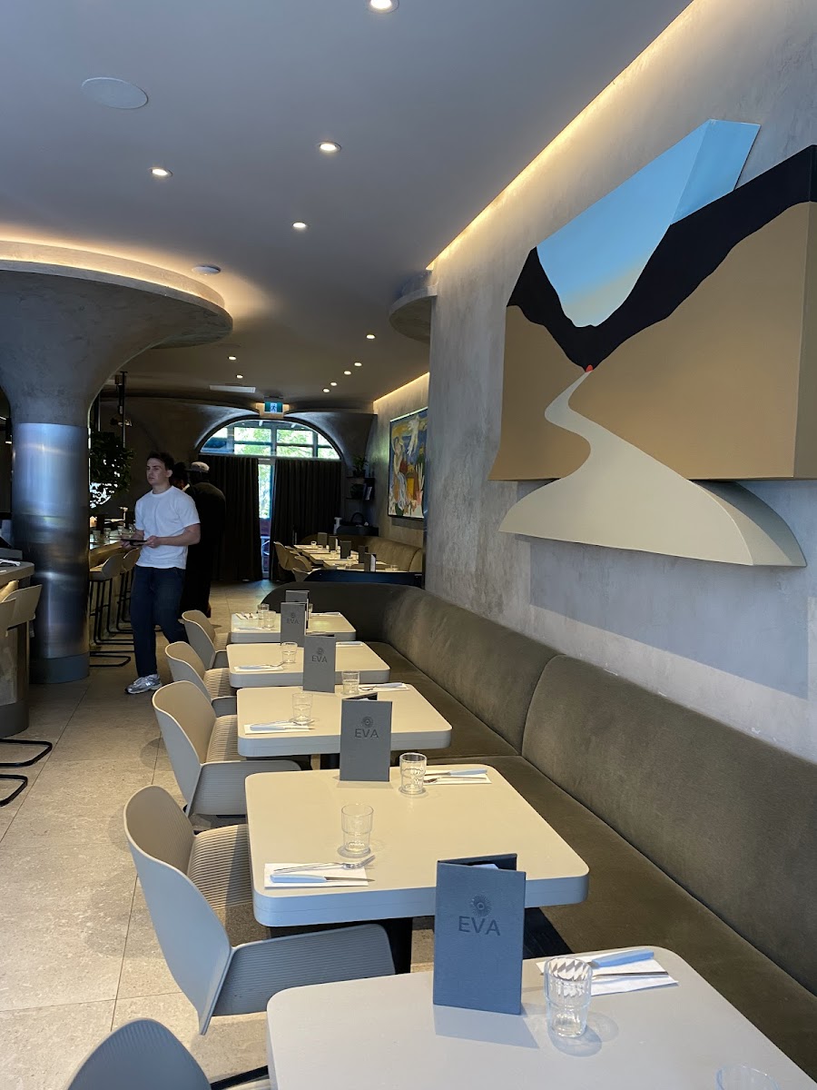 Eva's - St. Henri-1